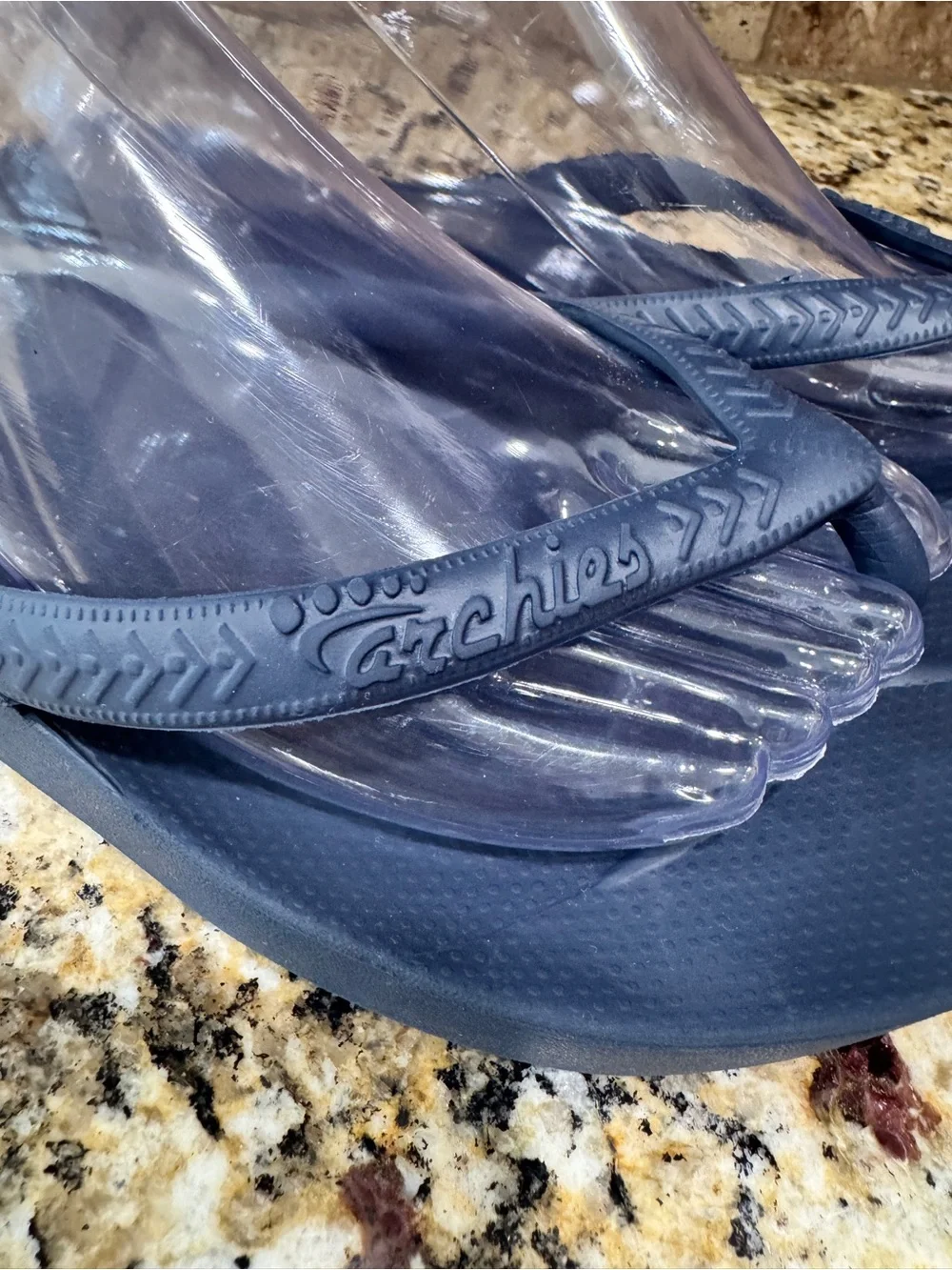 Archies Arch Support Flip Flops for Men & Women Navy W7/M6 EUC Beach